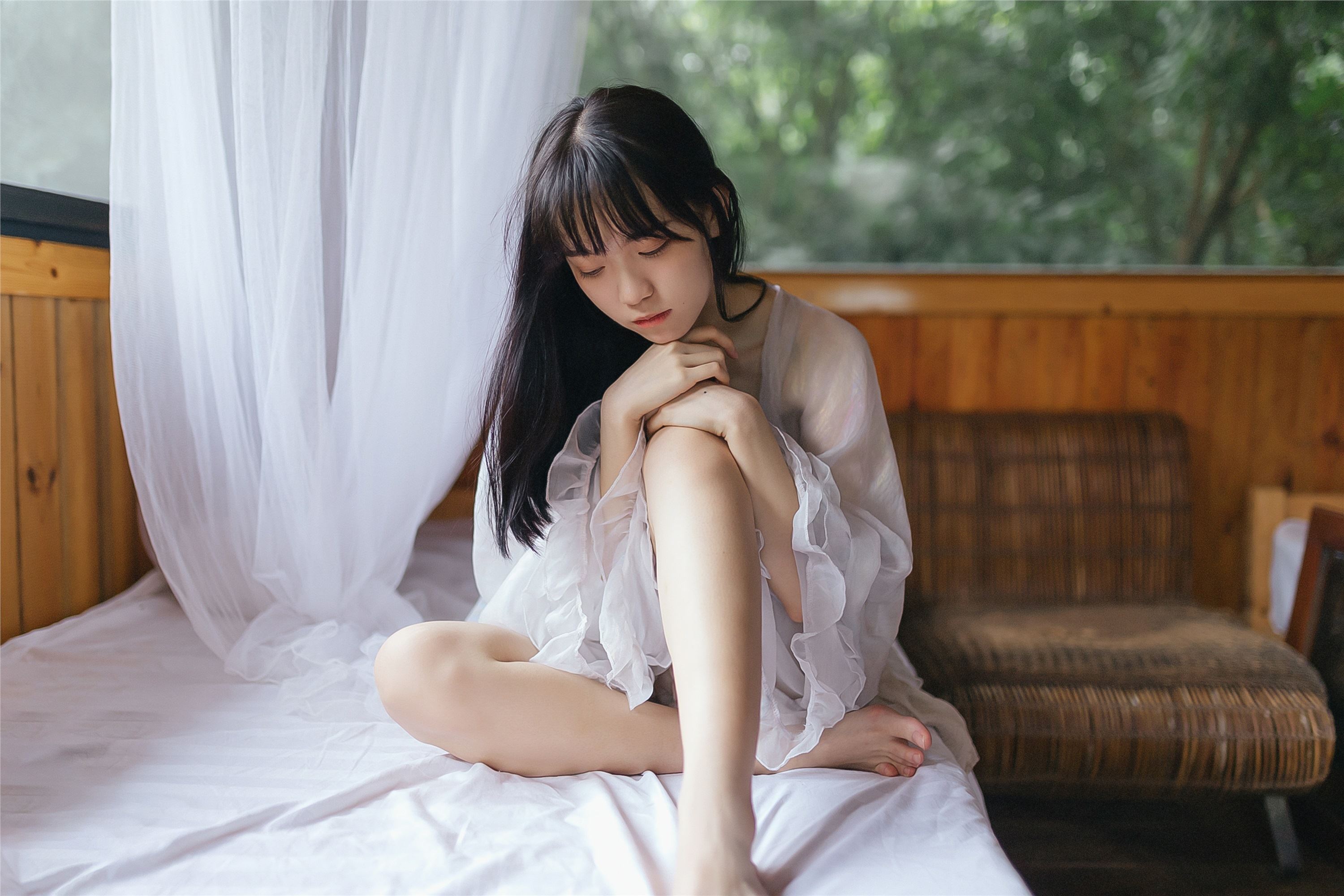 YITUYU 艺图语 2020.11.22 初秋的日与夜 小熊